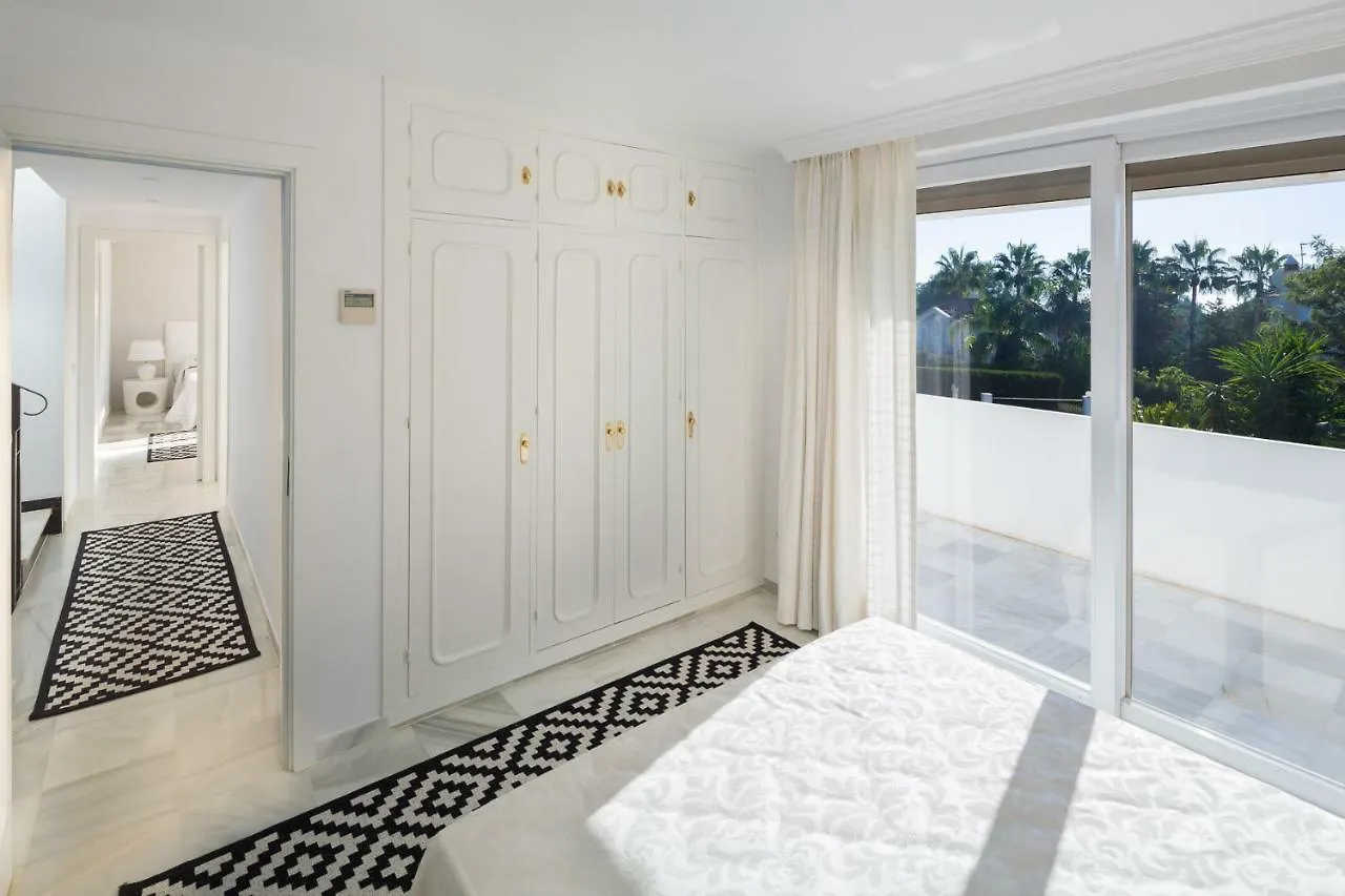 Family Villa Altos Reales Marbella Spain