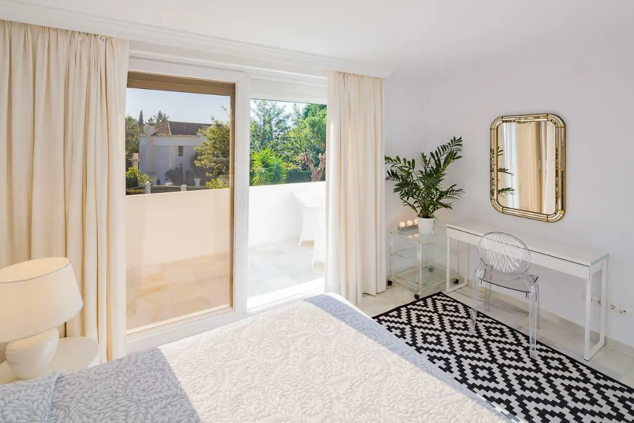 Family Villa Altos Reales Marbella Spain