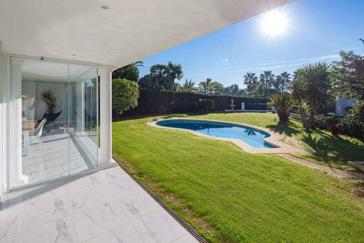 Family Villa Altos Reales Marbella 0*,  Spain
